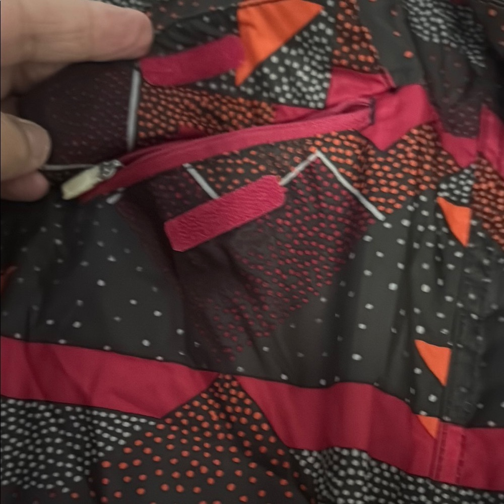 Simms Red Black Ski Jacket Geometric Insulated Hooded - Picture 6 of 16